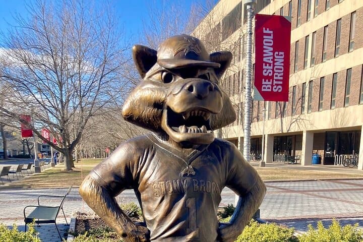 Stony Brook University Scavenger Hunt: 2-Mile Campus Escape Game