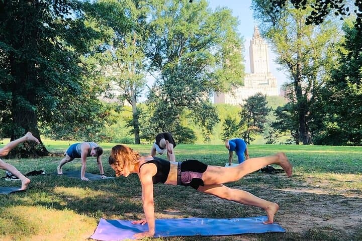 Central Park Pilates: 50-Minute Outdoor Mat Class at Cherry Hill Fountain photo 4