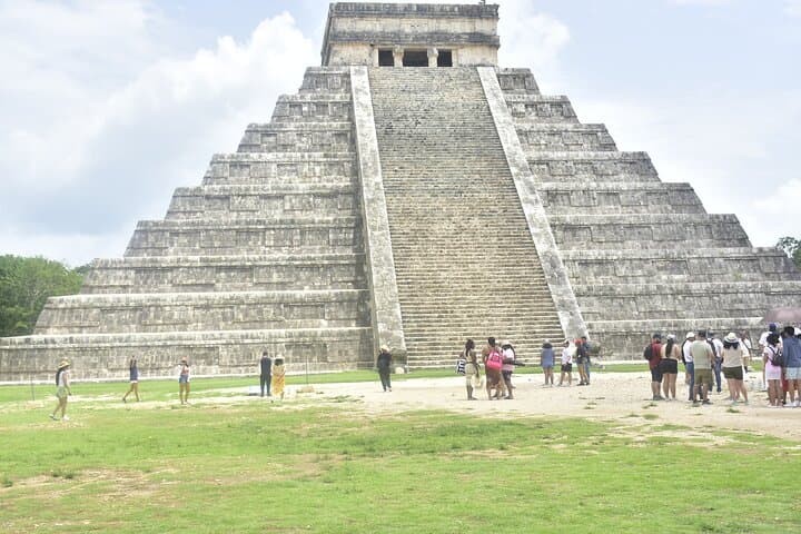 Full-Day Chichén Itzá & Cenote Swim with Valladolid from Tulum photo 2