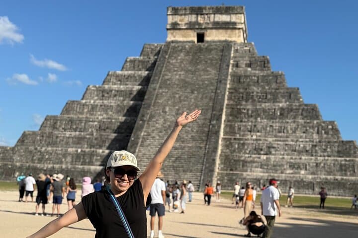 Chichén Itzá Day Tour: Ancient Pyramids, Cenote Swim & Valladolid Visit photo 5