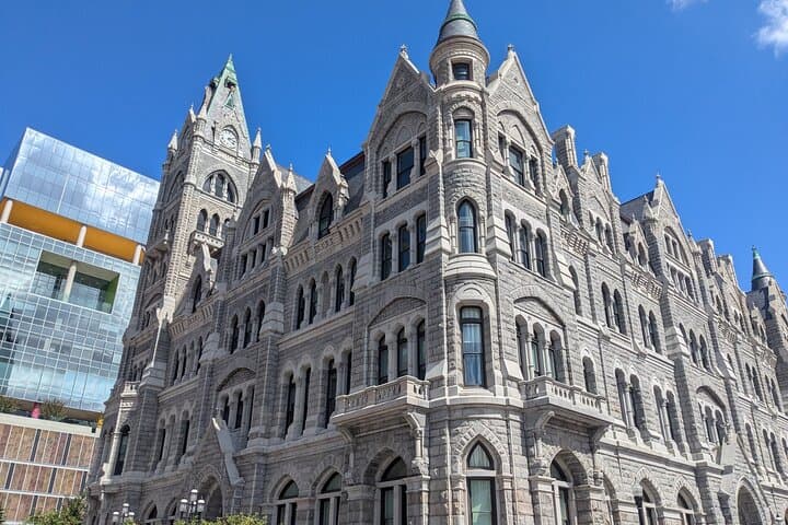 Richmond Historian Guided Tour — Capitol, Confederate Sites & Architectural Walking Tour