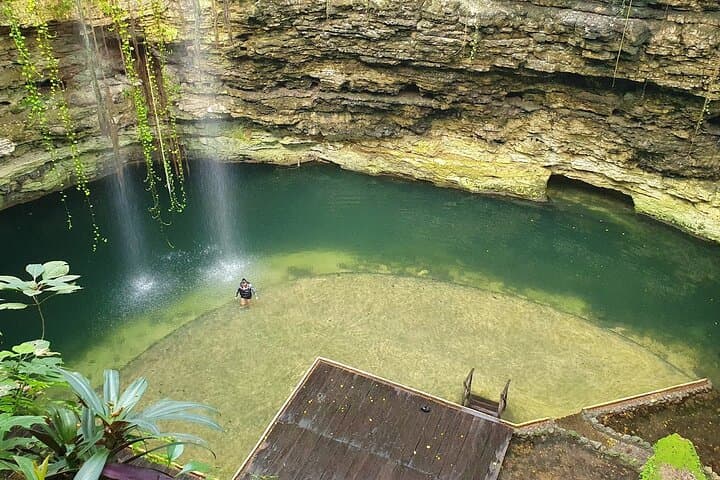 Chichen Itza Classic Tour: Day Trip to the Pyramid, Cenote & Valladolid photo 5