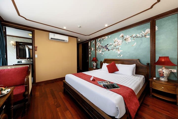 Verdure Grandeur Cruise: Halong Bay 2-Day Explorer with Kayaking & Ti Top Hike photo 2