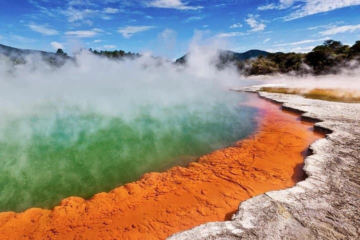 Custom Rotorua Day Tour from Auckland — Private 13‑Hour Geothermal & Cultural Drive photo 1