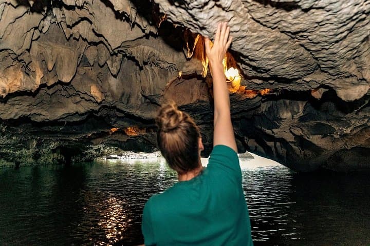 3-Day Ninh Binh and Ha Long Bay from Hanoi — 4-Star Cruise, Kayaks & Caves photo 4