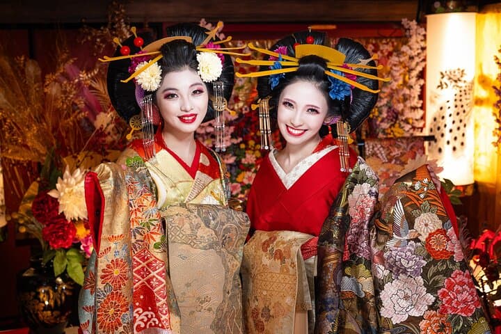 Step into History: Oiran Transformation Experience in Chiba photo 3
