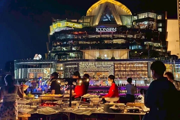 Bangkok Sawasdee Chaophraya Dinner Cruise from ICONSIAM — Evening River Cruise with Thai Buffet & Live Performances photo 4
