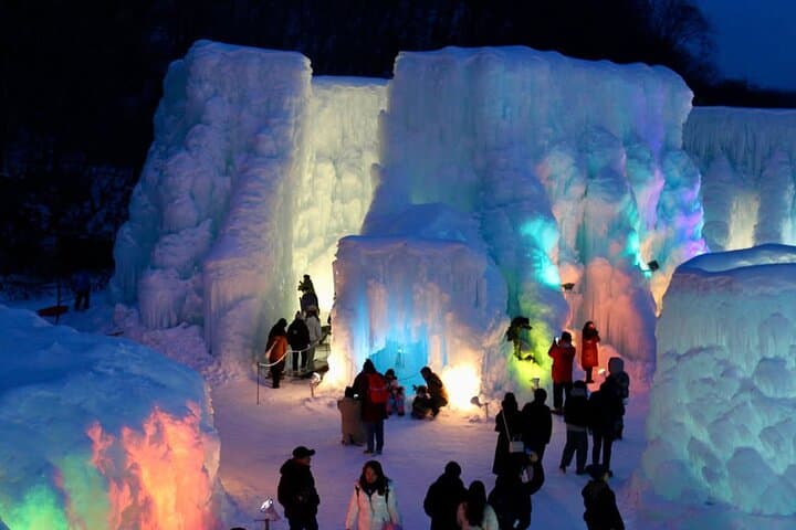 Lake Shikotsu Ice Festival Day Tour with Marukoma Onsen — From Sapporo photo 4