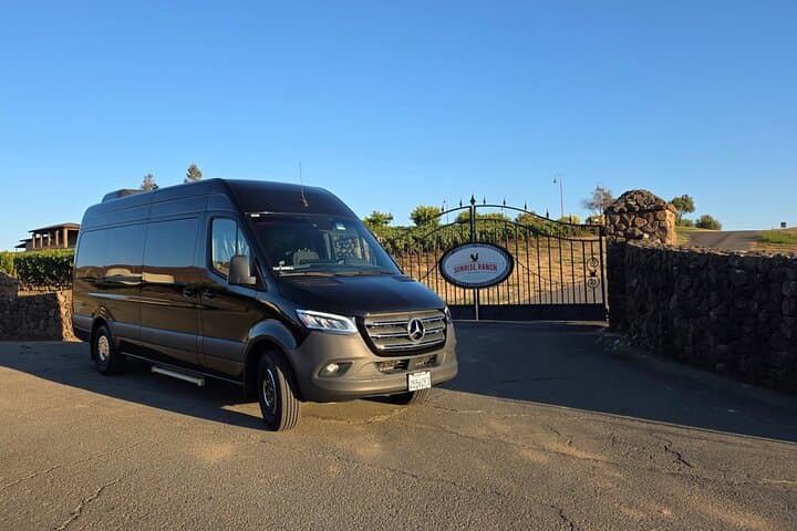 Private Napa Valley Wine Tour: Custom 5-Hour Van Tasting Experience photo 4