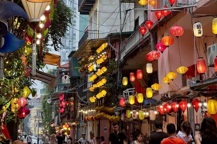 Jeep Through Hanoi: Insider City Tour with Local Lunch photo 4
