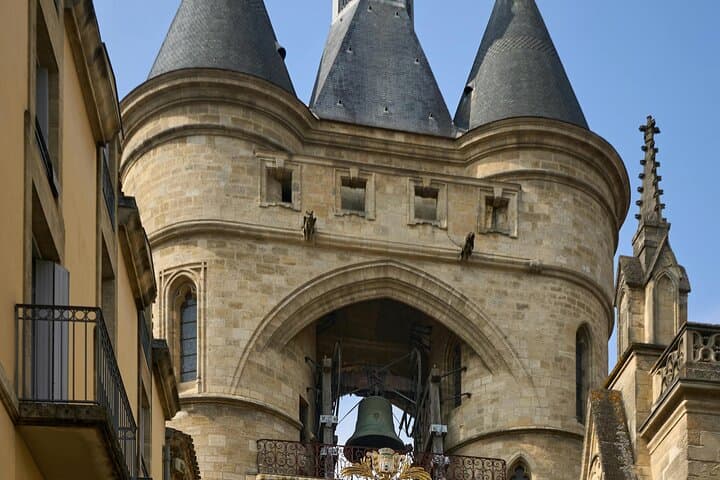 Bordeaux Historic Walking Tour — Place de la Bourse, Grosse Cloche & Saint-André photo 3