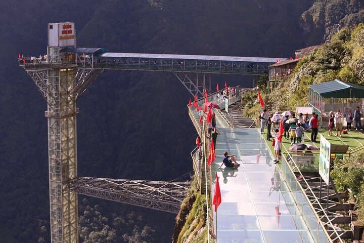 Sapa 2-Day Alpine Coaster & Dragon Cloud Glass Bridge: Scenic Tour from Hanoi