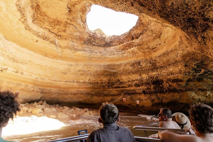 Benagil Cave Cruise from Vilamoura: Catamaran Tour with Regional Tastings