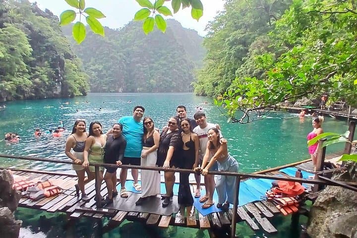Private Coron Island-Hopping Boat Rental — Market-to-Table Picnic & Snorkel