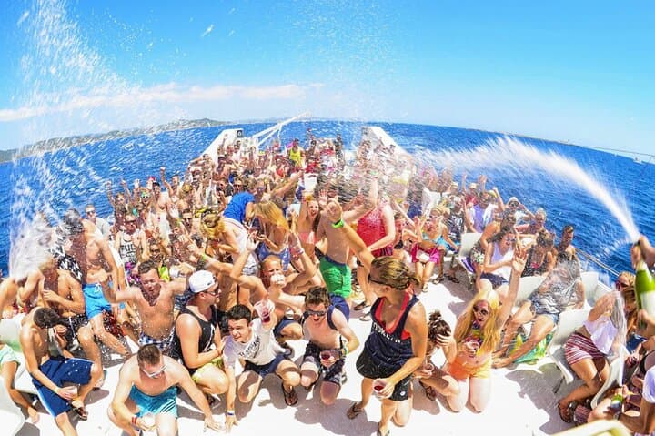 Punta Cana Adult Catamaran Party & Snorkel Cruise (3-Hour) photo 1