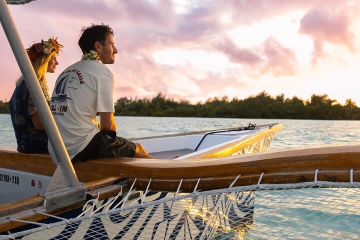 Private Sunset Cruise and Motu Dinner in Bora Bora — Luxury Lagoon Experience photo 3