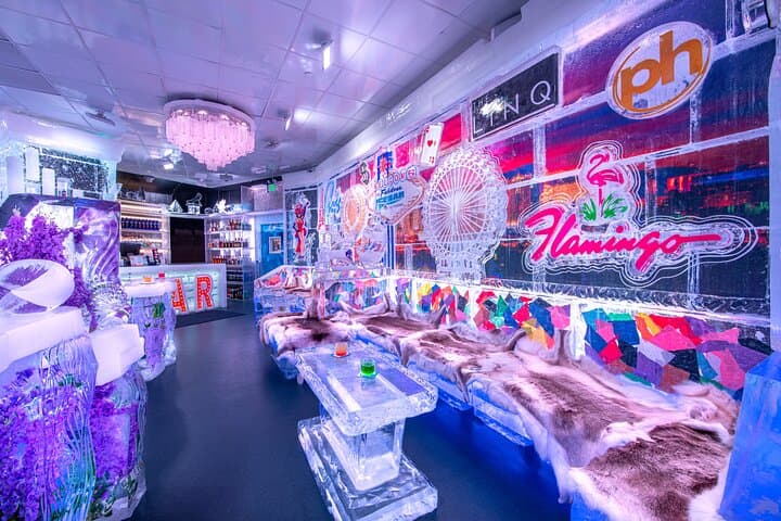 Inside Minus5 Ice Bar at The LINQ: A Chilling Las Vegas Experience photo 6