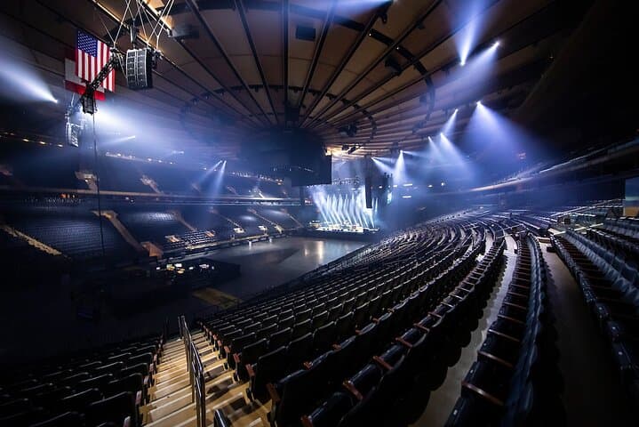 Inside Madison Square Garden: Backstage Tour & Chase Bridge Views photo 3