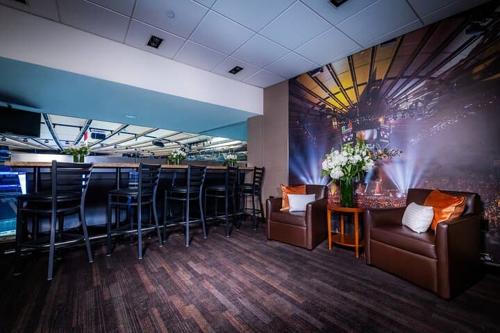 Inside Madison Square Garden: Backstage Tour & Chase Bridge Views photo 6