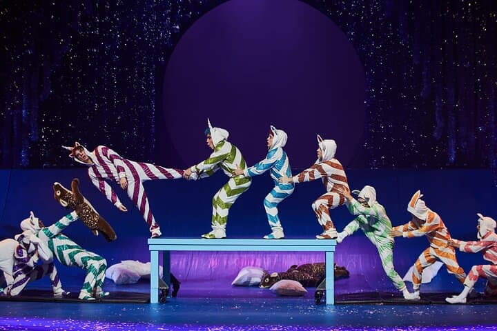 Twas The Night Before Cirque du Soleil New York City — Holiday Show Tickets & What to Expect photo 2