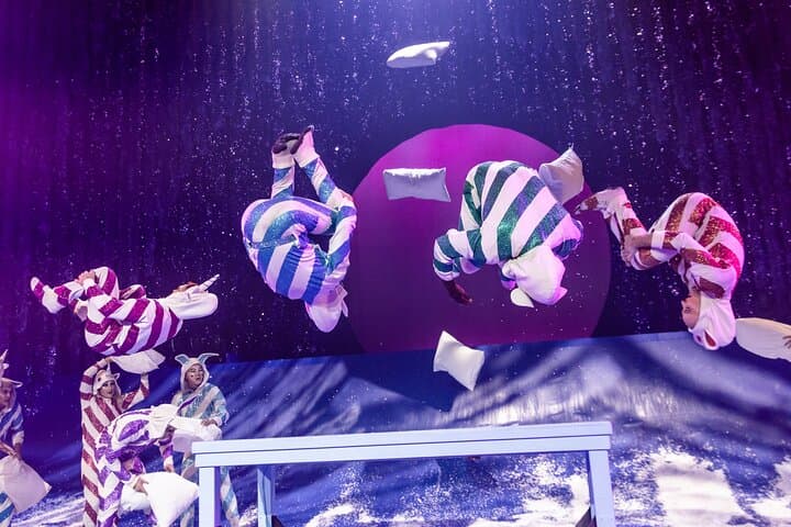 Twas The Night Before Cirque du Soleil New York City — Holiday Show Tickets & What to Expect photo 5