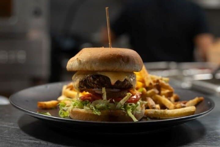Fort Worth Burgers and Brews: Guided Minibus Food and Brewery Crawl photo 4