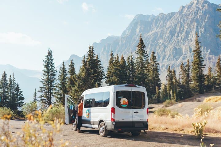 Icefields Parkway Experience: Day Tour to Peyto, Bow Lake & Athabasca Glacier photo 4