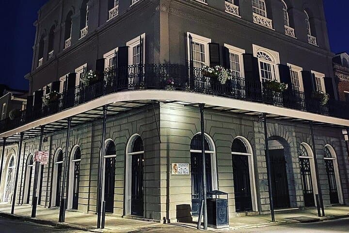 New Orleans Ghost Tour: Guided French Quarter Haunted Walking Tour