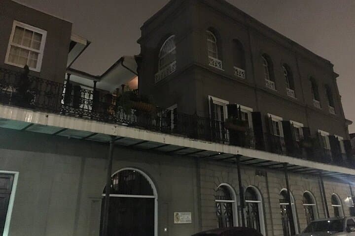 New Orleans Ghost Tour: Guided French Quarter Haunted Walking Tour photo 4