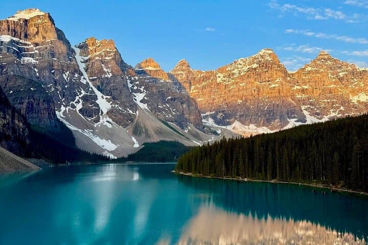 Moraine Lake & Lake Louise Shuttle: Hassle-Free Day in Banff’s Turquoise Wilds