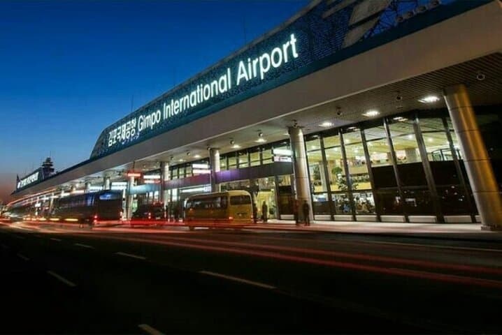 Gimpo Airport Private Transfer to Seoul — Direct Luxury Van Service photo 1