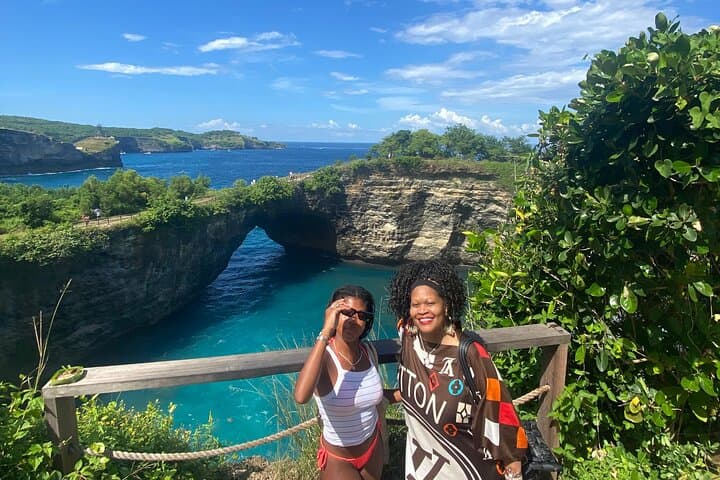 Full-Day West Nusa Penida Private Tour — Kelingking, Broken Beach & Crystal Bay photo 2