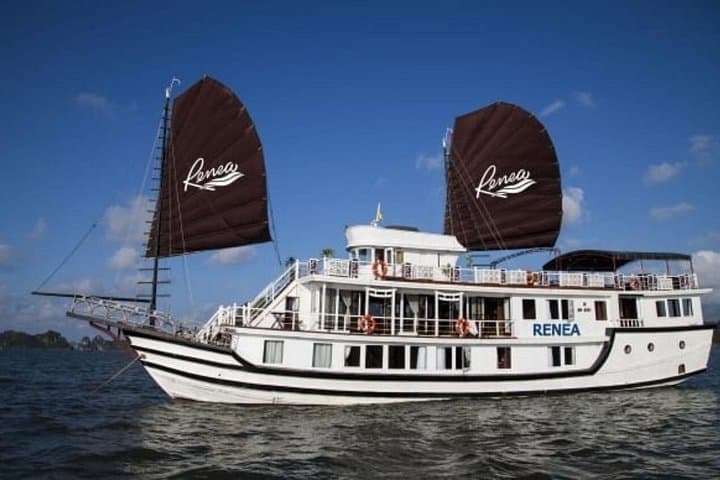 Bai Tu Long Bay 2-Day Cruise: Kayak Cap La, Thien Canh Son Cave & Vietnamese Cooking Class photo 1