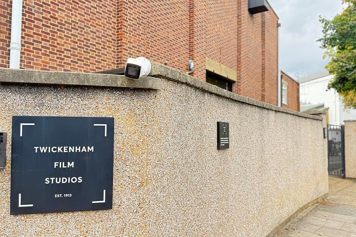 Beatles Filming Locations Tour — West London Stops: Twickenham, Kew & Chiswick
