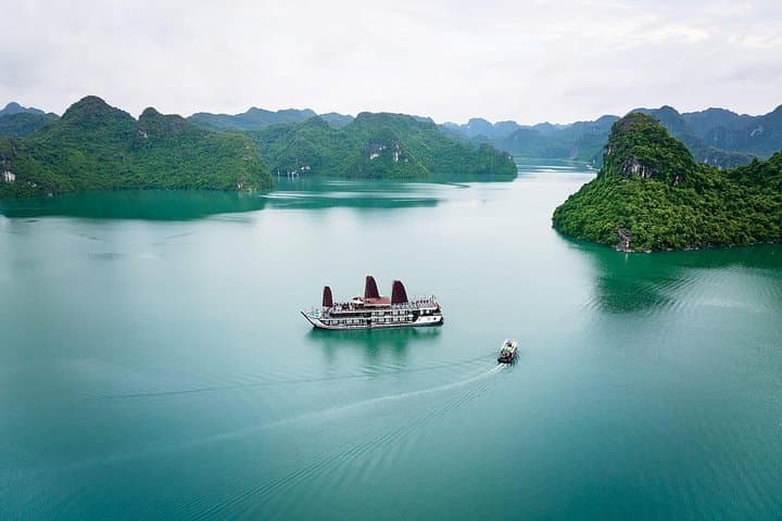 Amanda Luxury Cruise: 3-Day Halong & Lan Ha Bay Luxury Cruise from Hanoi photo 6