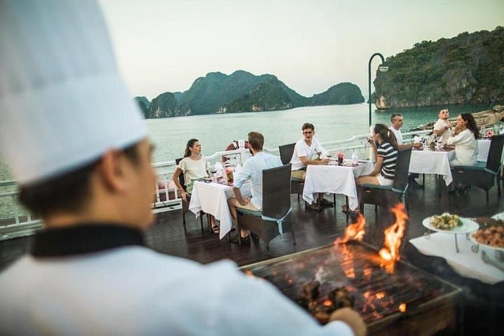 3-Day Halong Bay Cruise: Kayaking, Caves & Titov Island photo 6
