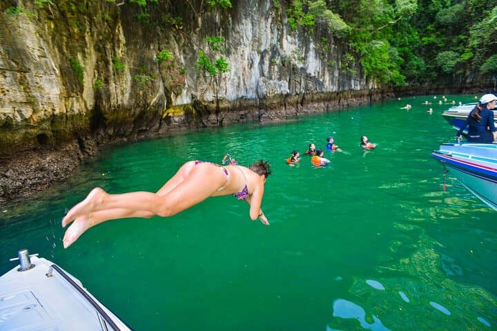 Krabi Phi Phi Early-Bird & 4 Islands Speedboat Tour — Sunrise Snorkel and Sandbars photo 5