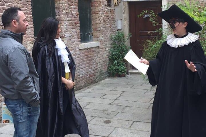 Venice Treasure Hunt: Outdoor Mystery Game Through Historic Alleys photo 2