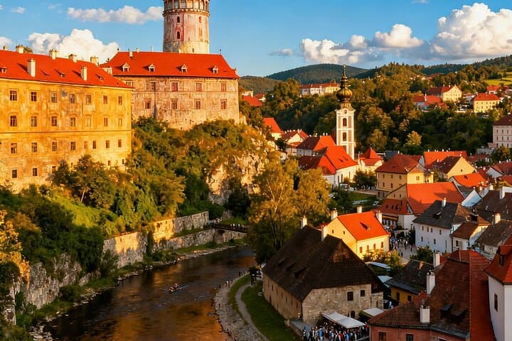 Private Day Trip to Český Krumlov from Prague: Guided UNESCO Old Town Walk photo 5