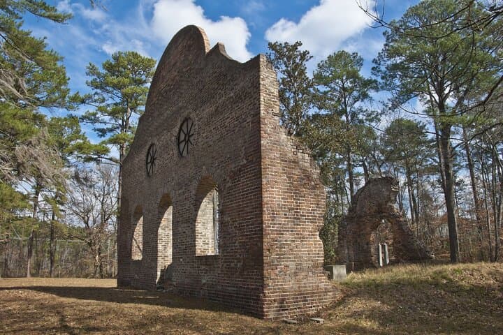 Savannah to Charleston Road Trip: Self-Guided Audio Tour of Lowcountry History and Wildlife photo 3
