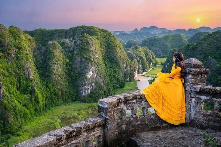 Full-Day Ninh Binh Tour: Hoa Lu, Mua Cave, Tam Coc & Trang An from Hanoi photo 2
