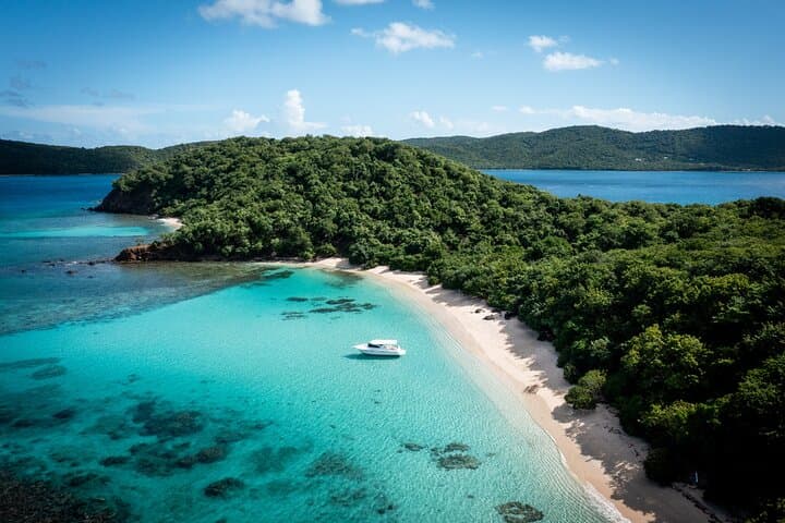 Discover Culebra: 2-Day Private Yacht Tour with Guesthouse Stay photo 4