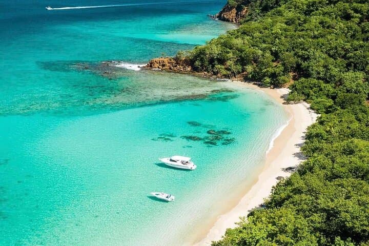 Discover Culebra: 2-Day Private Yacht Tour with Guesthouse Stay photo 6
