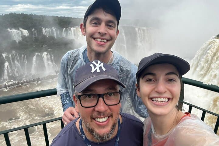 One-Day Private Iguazu Falls Tour: Brazil and Argentina Viewpoints
