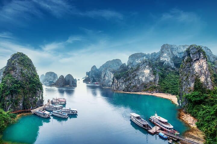 Bai Tu Long Escape: Day Cruise, Kayak & Vung Vieng Floating Village photo 1