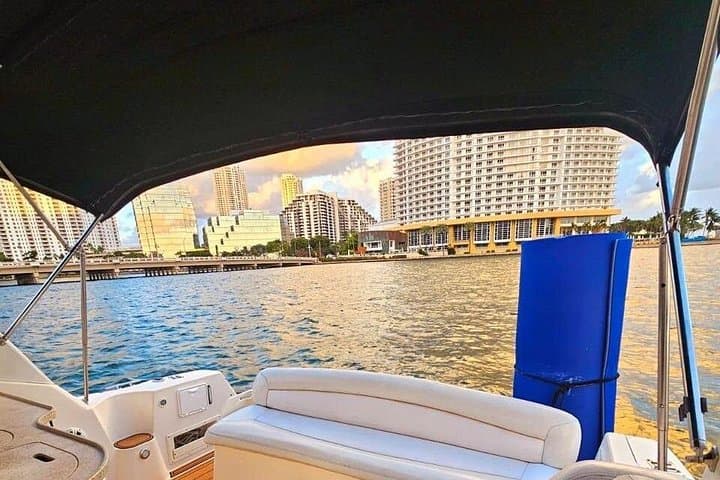Private 36ft Yacht Charter in Miami — 2–4 Hour Cruise for Groups up to 12 photo 3