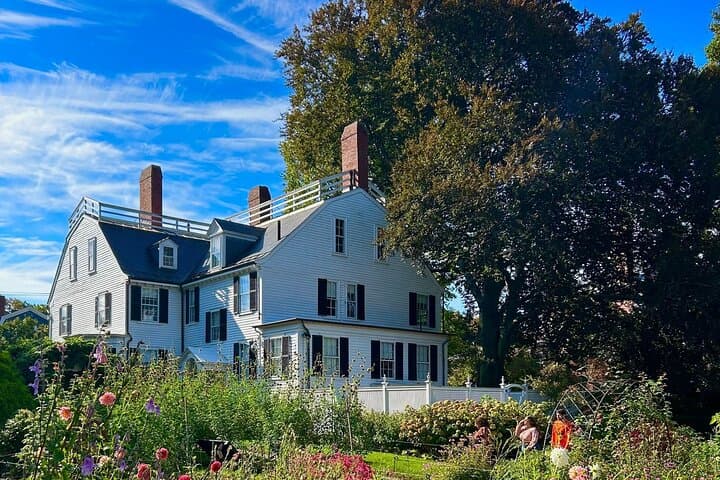 Haunted Salem: Self-Guided Witch Trials & Ghost Walking Tour photo 2