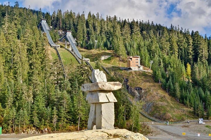 Sea-to-Sky Day Trip: Vancouver to Whistler Small-Group Tour photo 4