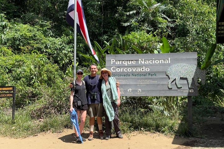 Corcovado Overnight Hike: La Leona to Sirena — 18 km Jungle Trek and Pacific Boat Return photo 6