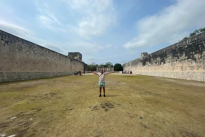 Chichén Itzá, Cenote Saamal & Valladolid: Full-Day Trip from Tulum